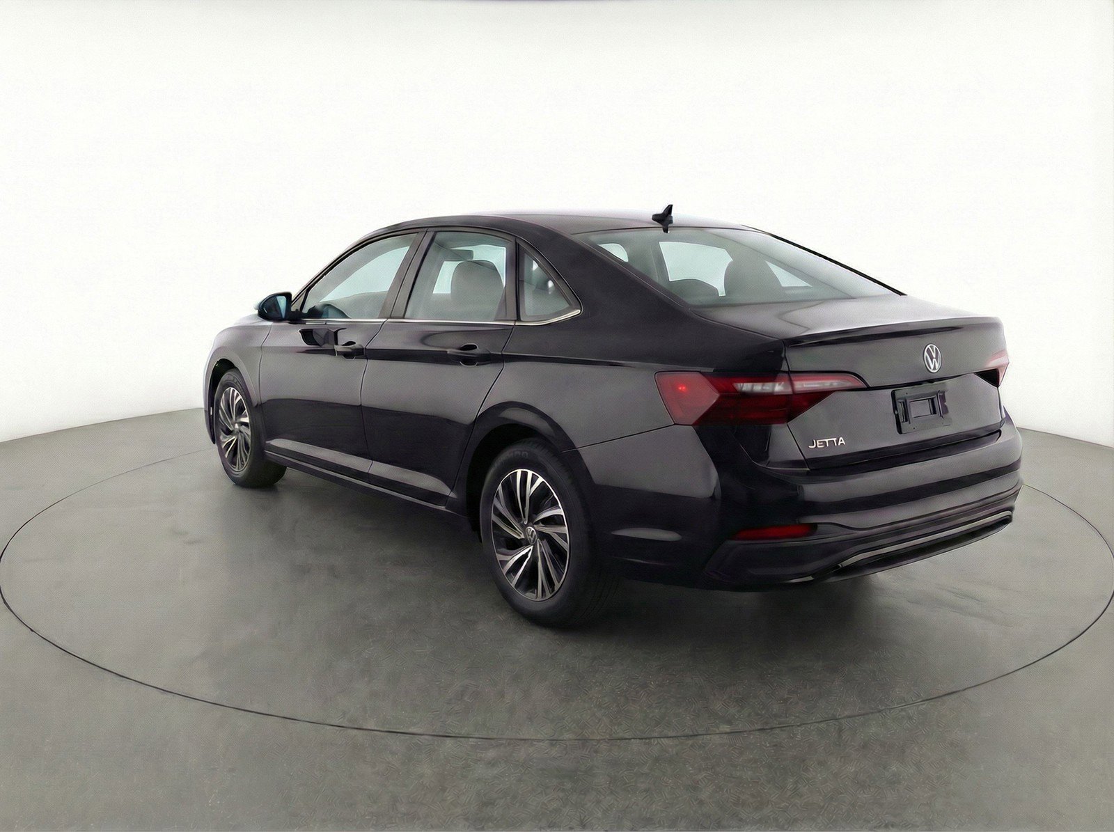 Used 2024 Volkswagen Jetta S image 6