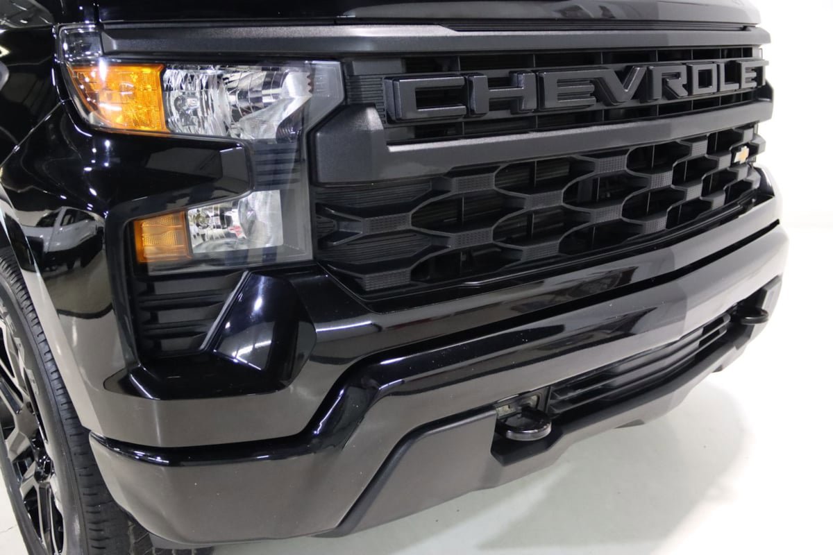 Used 2024 Chevrolet Silverado 1500 Custom AWD/4WD image 23