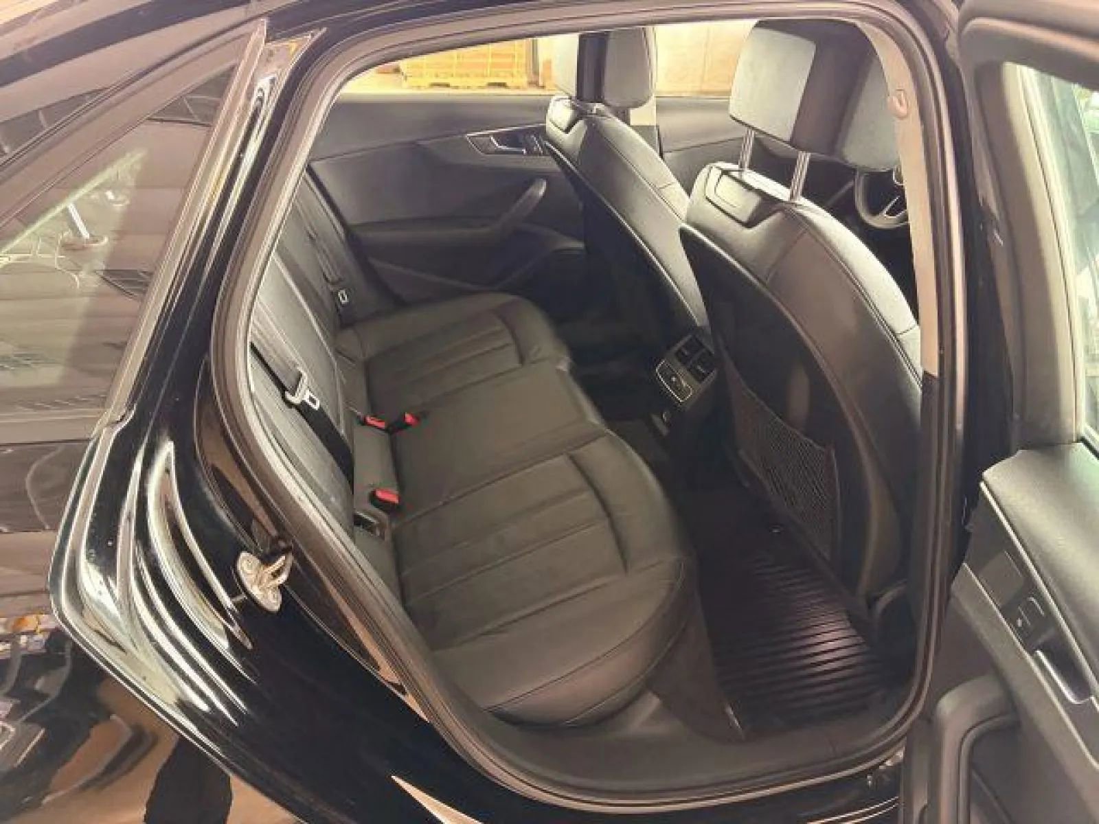 Used 2017 Audi A4 2.0T Premium w/ Convenience Package image 16