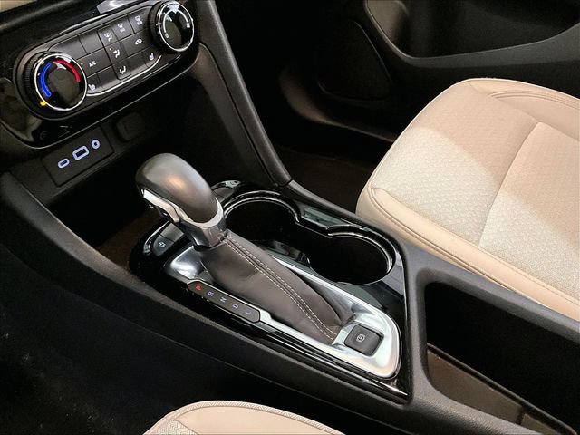 Used 2021 Buick Encore GX Preferred w/ Cold Weather Comfort Package FWD image 16