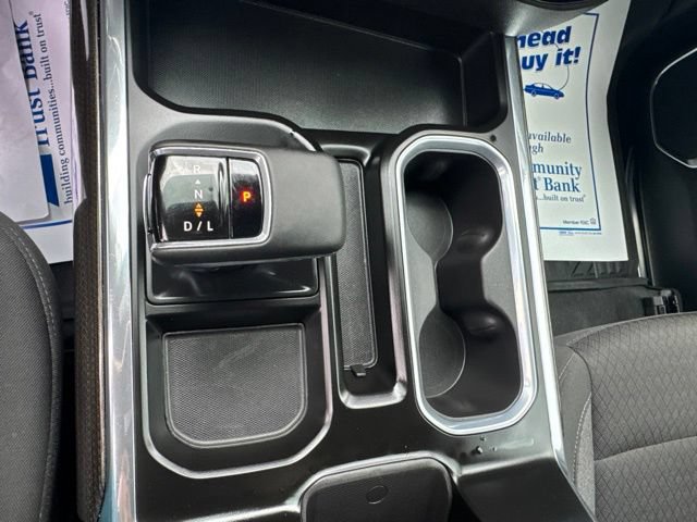 Used 2024 Chevrolet Silverado 1500 LT Trail Boss w/ Convenience Package II AWD/4WD image 19