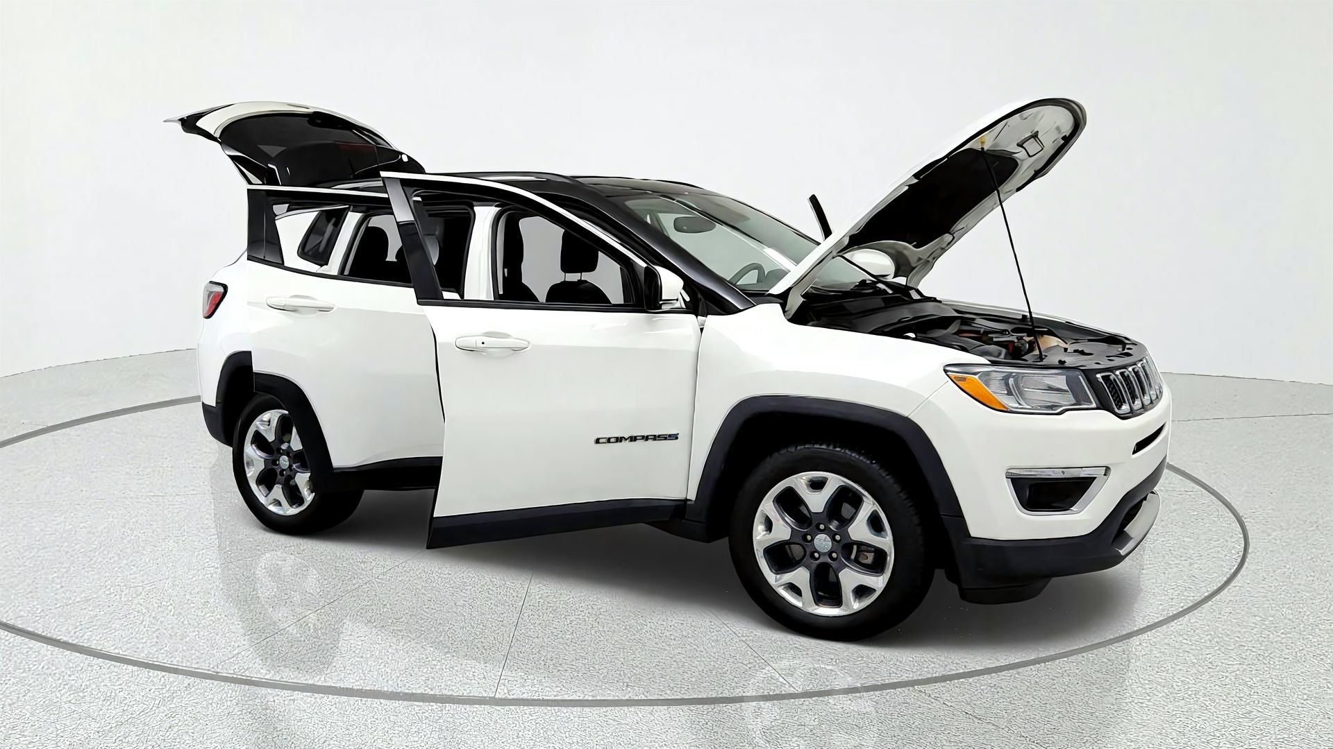 Used 2019 Jeep Compass Limited AWD/4WD image 14