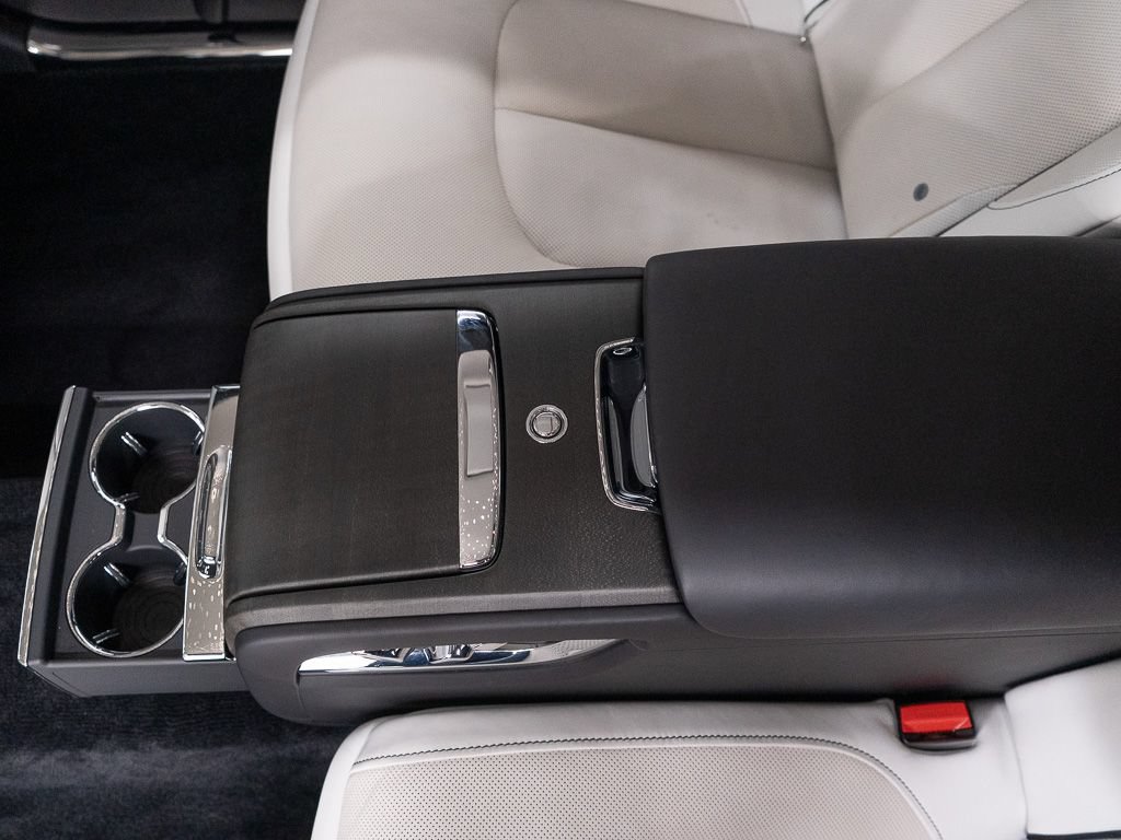 Certified 2023 Rolls-Royce Ghost Extended Wheelbase w/ Ghost Package AWD/4WD image 28