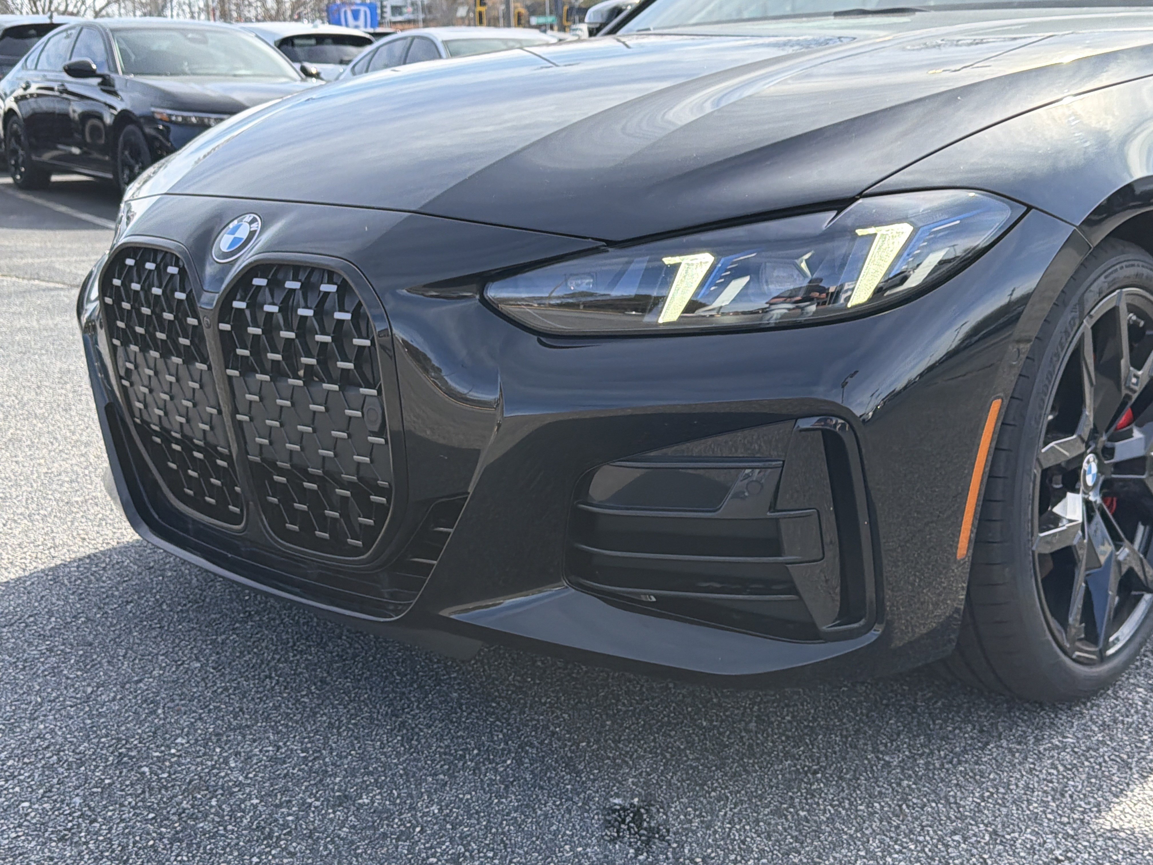 Used 2025 BMW 430i Coupe w/ M Sport Package image 31