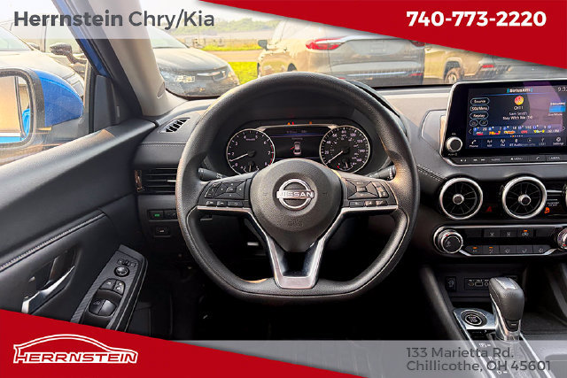 Used 2025 Nissan Sentra SV FWD image 7