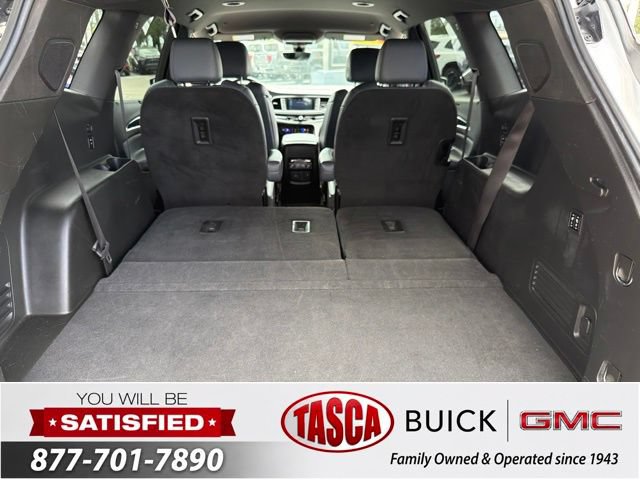 Used 2022 Buick Enclave Premium AWD/4WD image 22