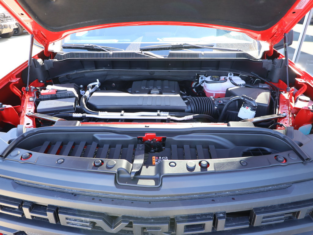 New 2026 Chevrolet Silverado 1500 Custom w/ Turbomax Blackout Package AWD/4WD image 43