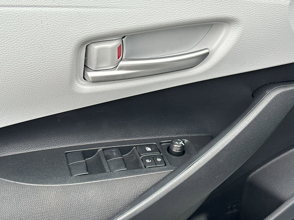 New 2026 Toyota Corolla SE image 17