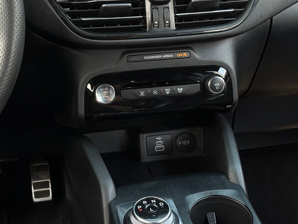 Used 2024 Ford Escape ST-Line w/ Tech Pack #1 AWD/4WD image 23