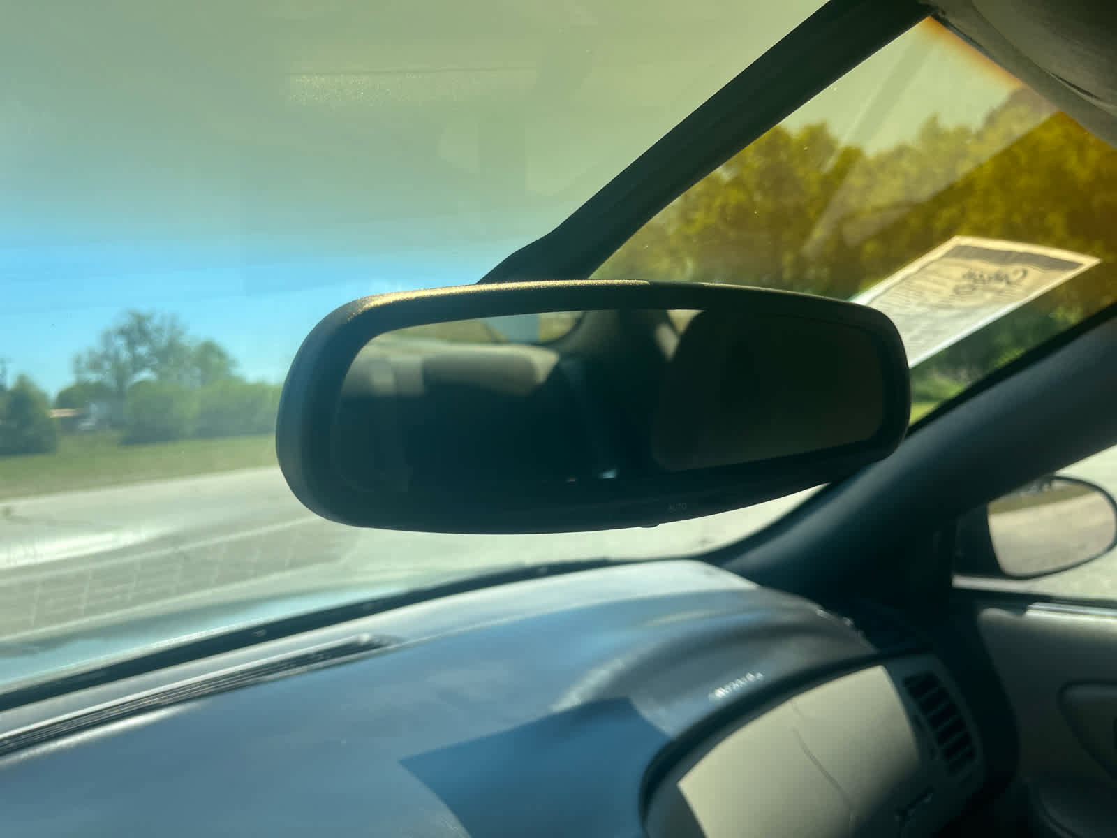 Used 2004 Chevrolet Monte Carlo SS w/ Preferred Equipment Group FWD image 22