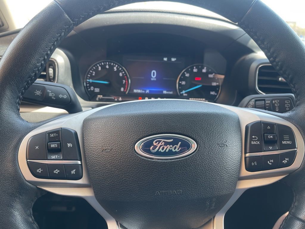 Used 2023 Ford Explorer XLT w/ Equipment Group 202A AWD/4WD image 10