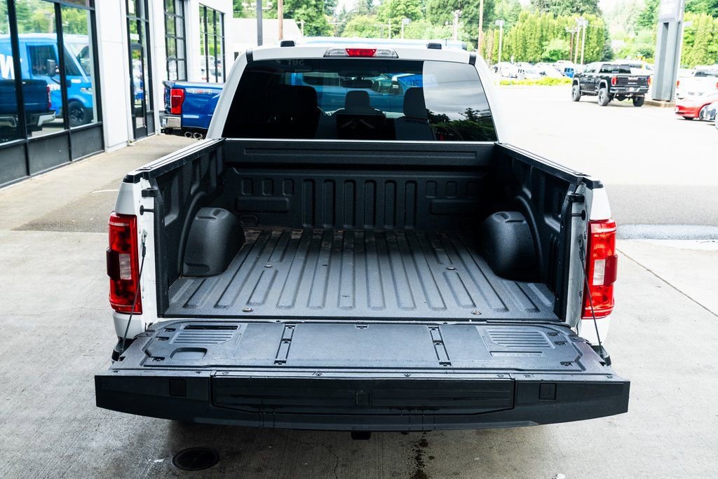 Used 2022 Ford F150 XLT AWD/4WD image 7