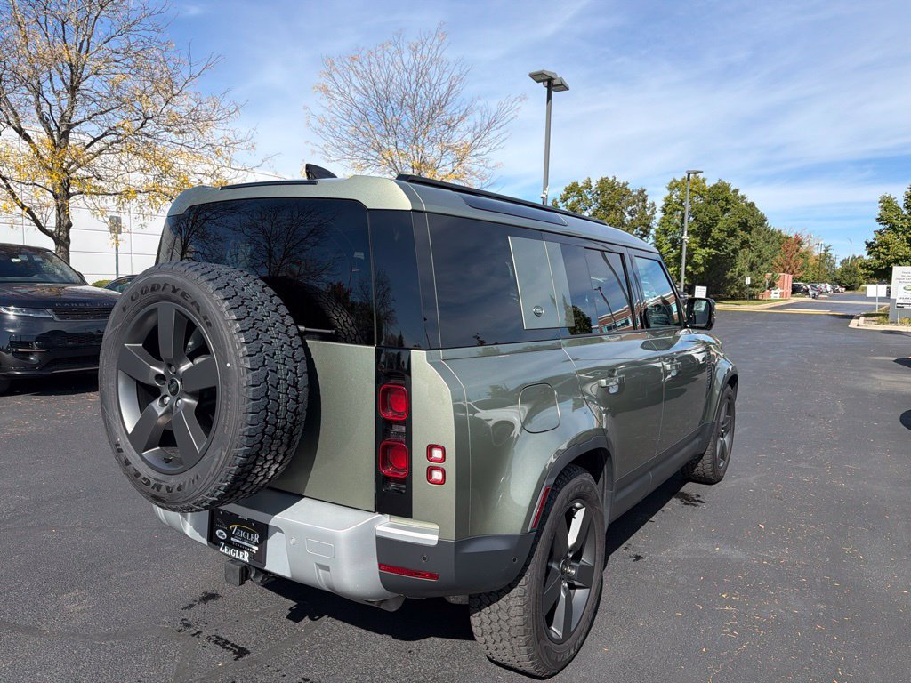 Used 2024 Land Rover Defender 110 S AWD/4WD image 5