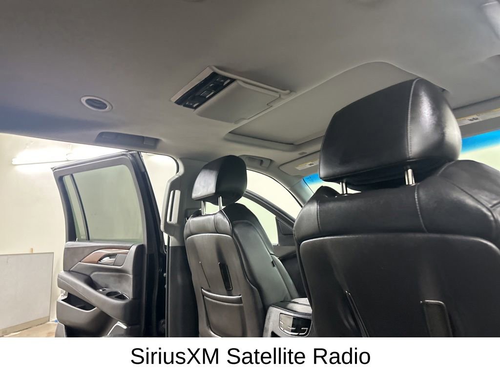 Used 2018 Cadillac Escalade ESV Luxury AWD/4WD image 21
