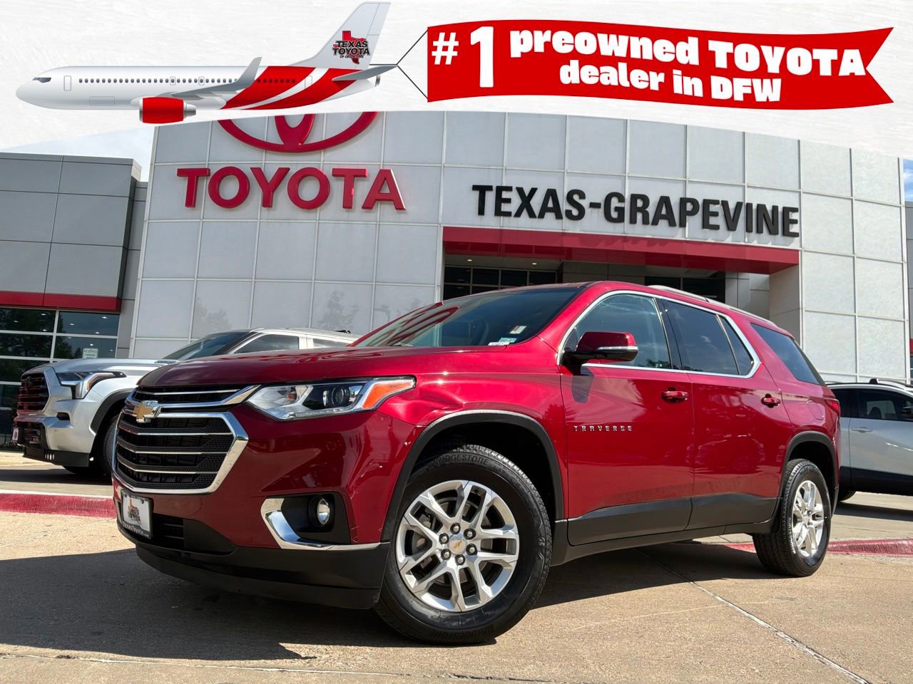 Used 2020 Chevrolet Traverse LT FWD image 1