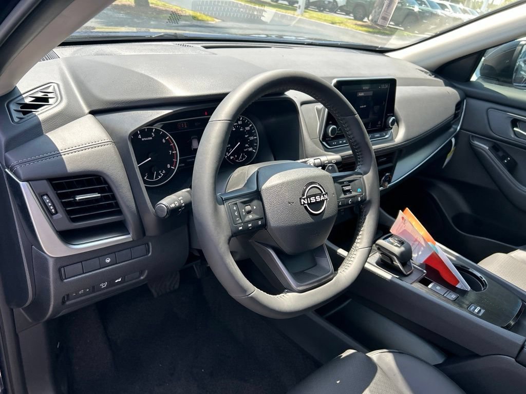 New 2026 Nissan Rogue Dark Armor FWD image 22