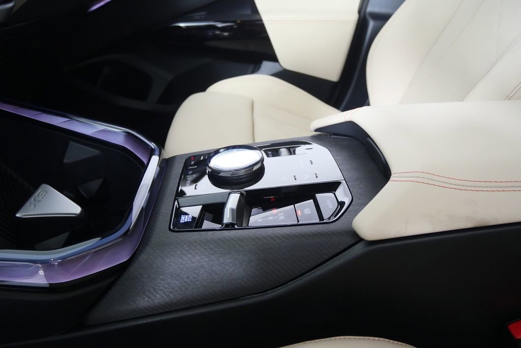 Used 2026 BMW X3 xDrive30 w/ Convenience Package image 21