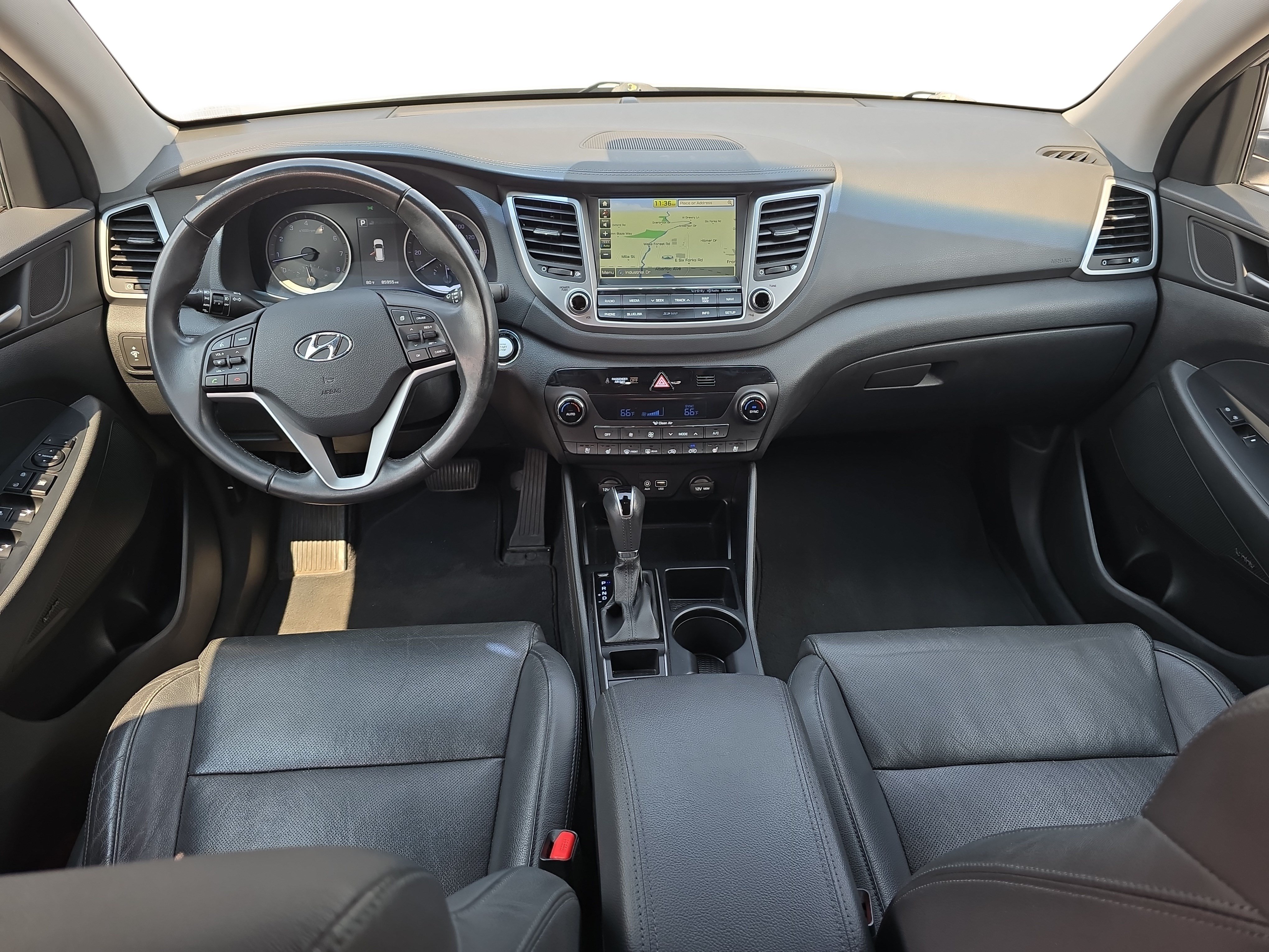 Used 2017 Hyundai Tucson Limited w/ Limited Ultimate Package 03 FWD image 9