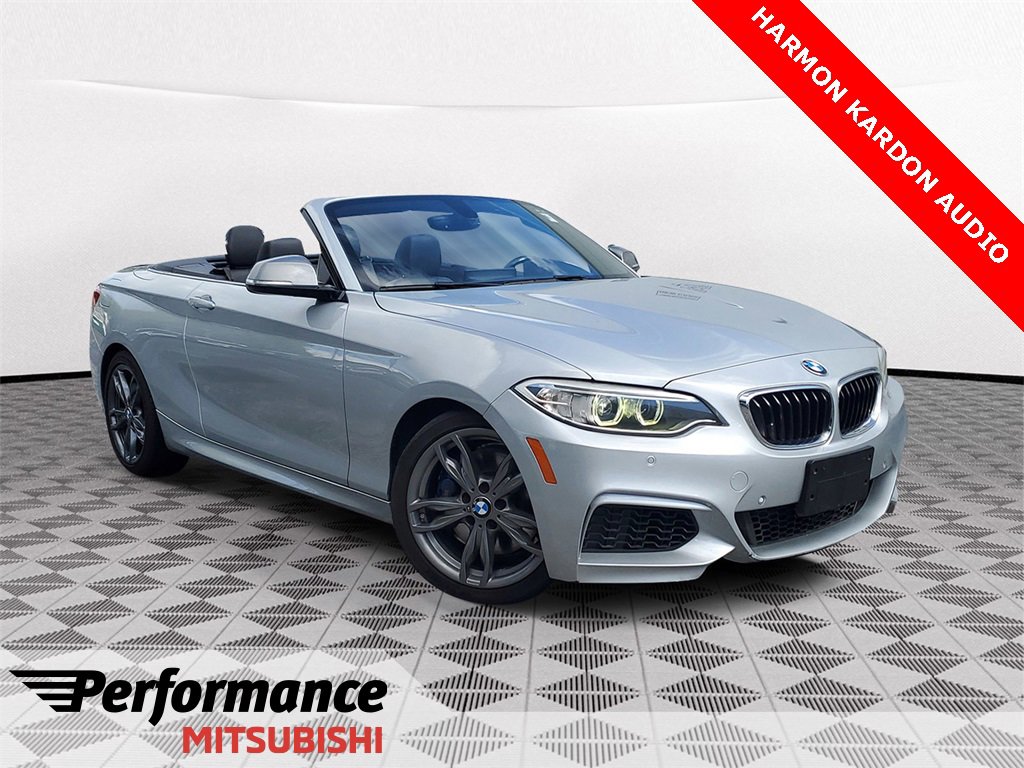 Used 2016 BMW M235i Convertible video 1
