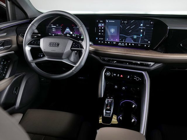 Certified 2025 Audi Q5 Premium w/ Premium Plus AWD/4WD image 12