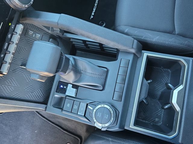Used 2025 Toyota Tacoma SR5 image 23