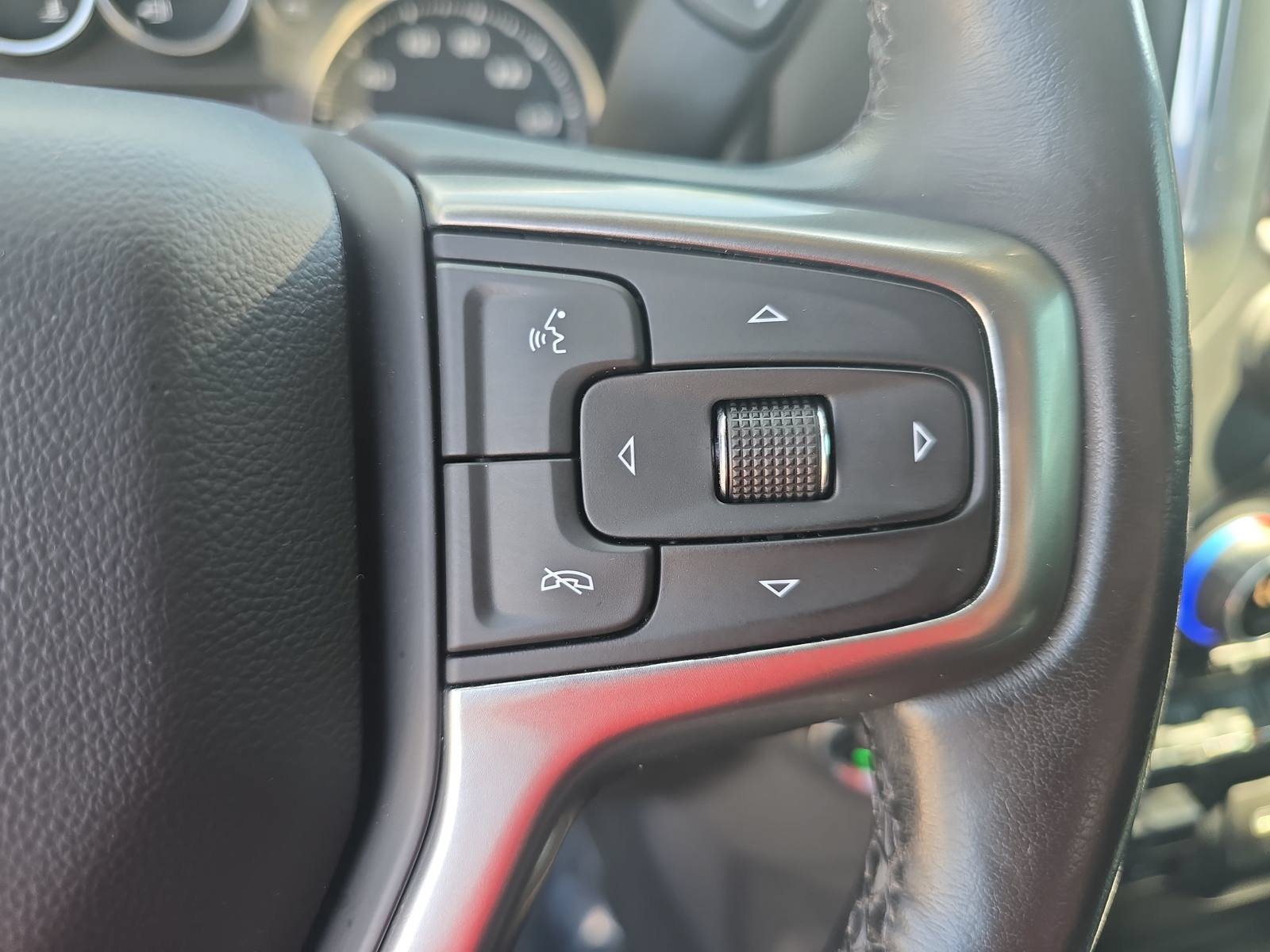 Used 2021 Chevrolet Silverado 1500 LT Trail Boss w/ Convenience Package II AWD/4WD image 17