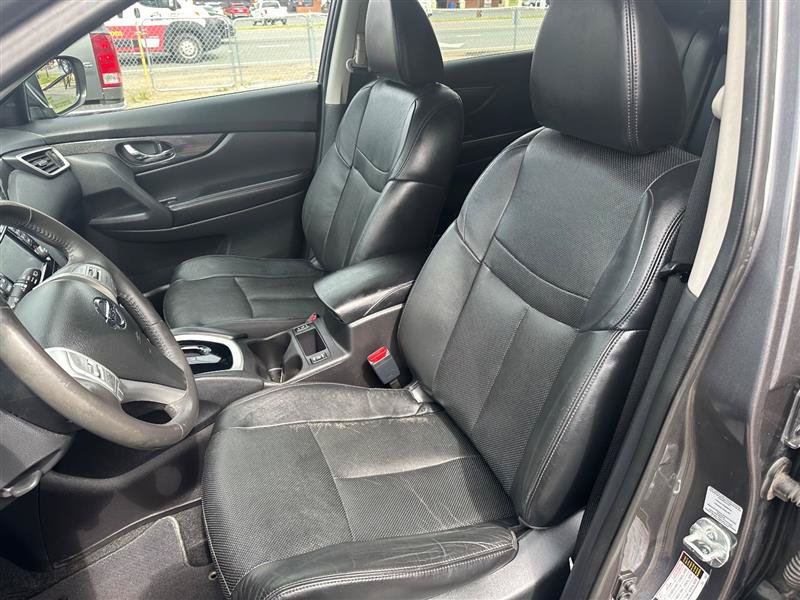Used 2014 Nissan Rogue SL w/ SL Premium Package AWD/4WD image 12