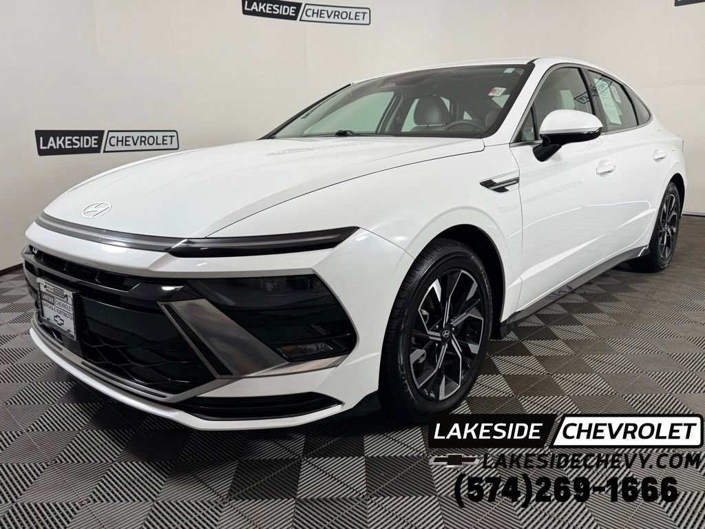 Used 2024 Hyundai Sonata SEL image 1