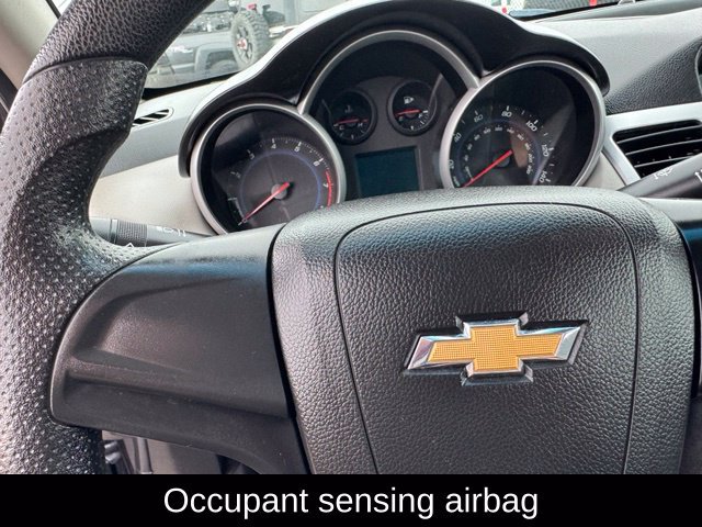 Used 2014 Chevrolet Cruze LS FWD image 29