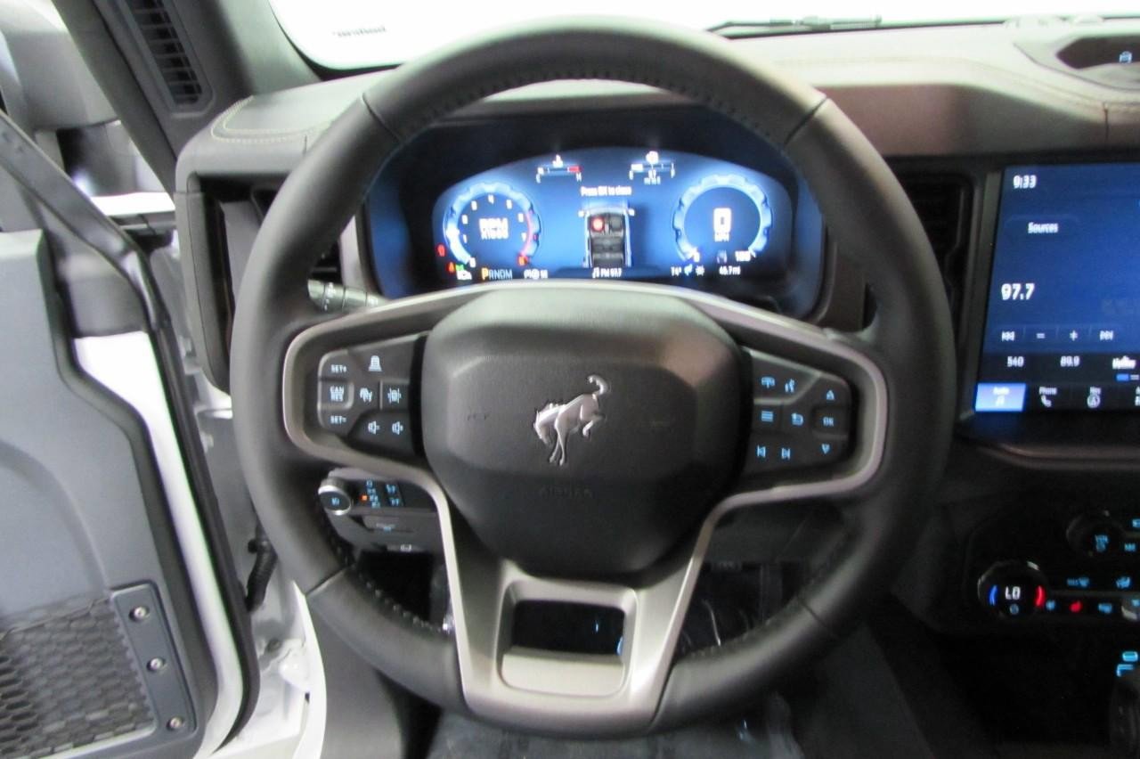 New 2025 Ford Bronco Badlands image 15