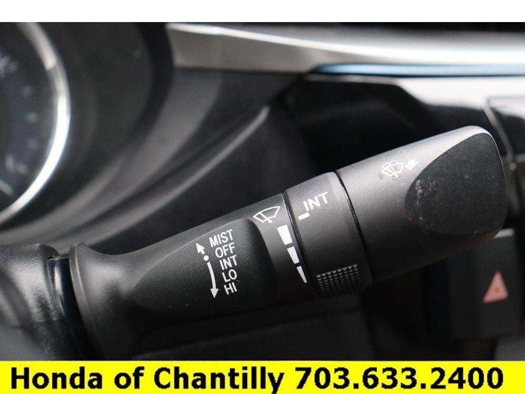 Used 2014 Toyota Corolla LE image 13