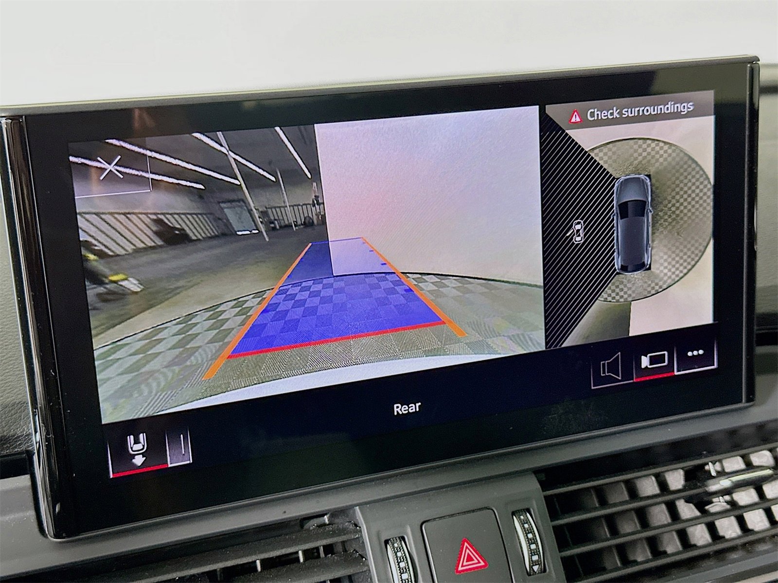 Used 2023 Audi SQ5 Premium Plus image 13