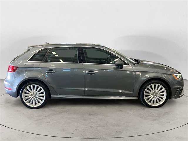 Used 2016 Audi A3 e-tron Premium Plus w/ Premium Plus Package image 6