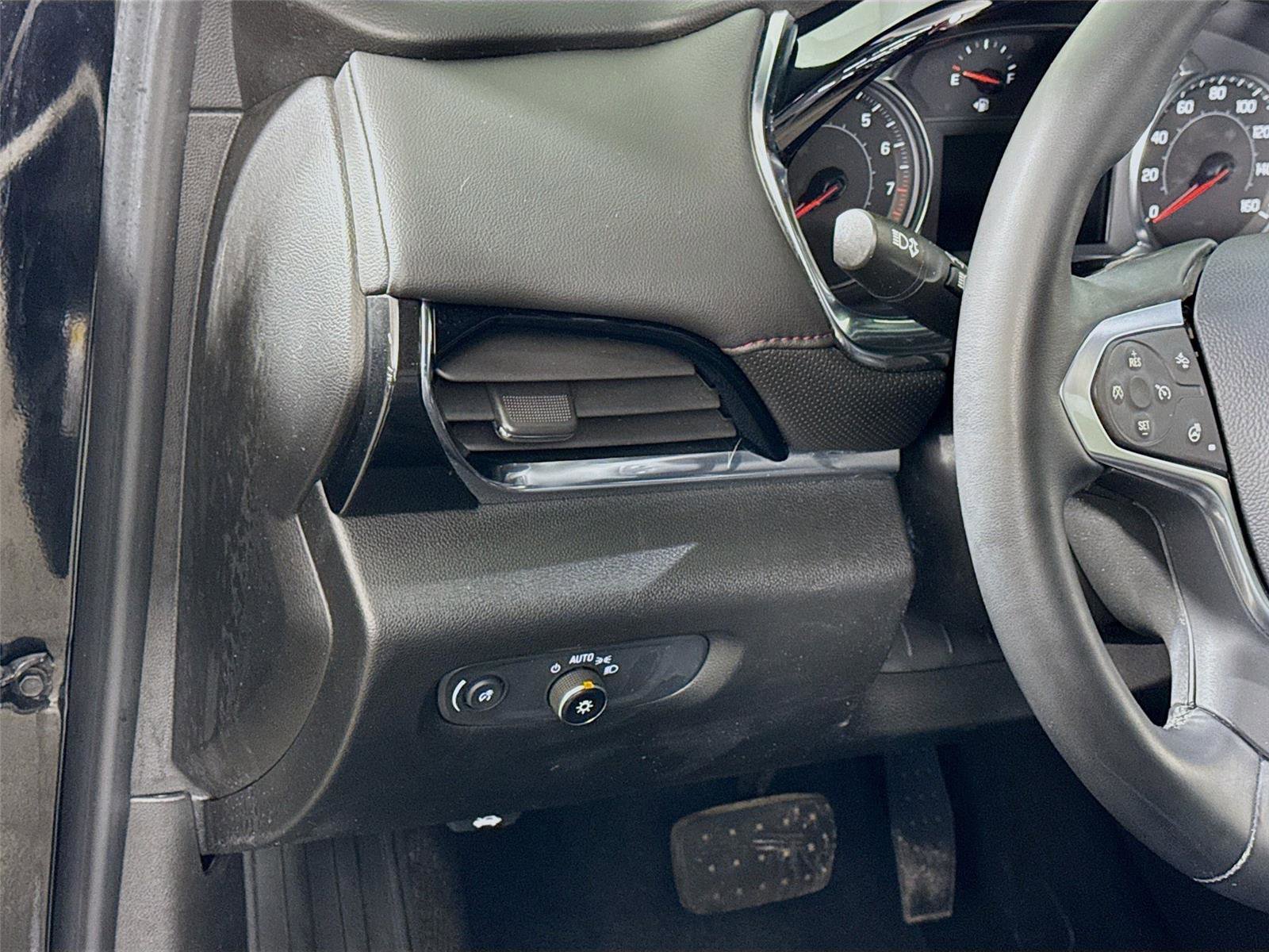 Certified 2023 Chevrolet Traverse RS image 5