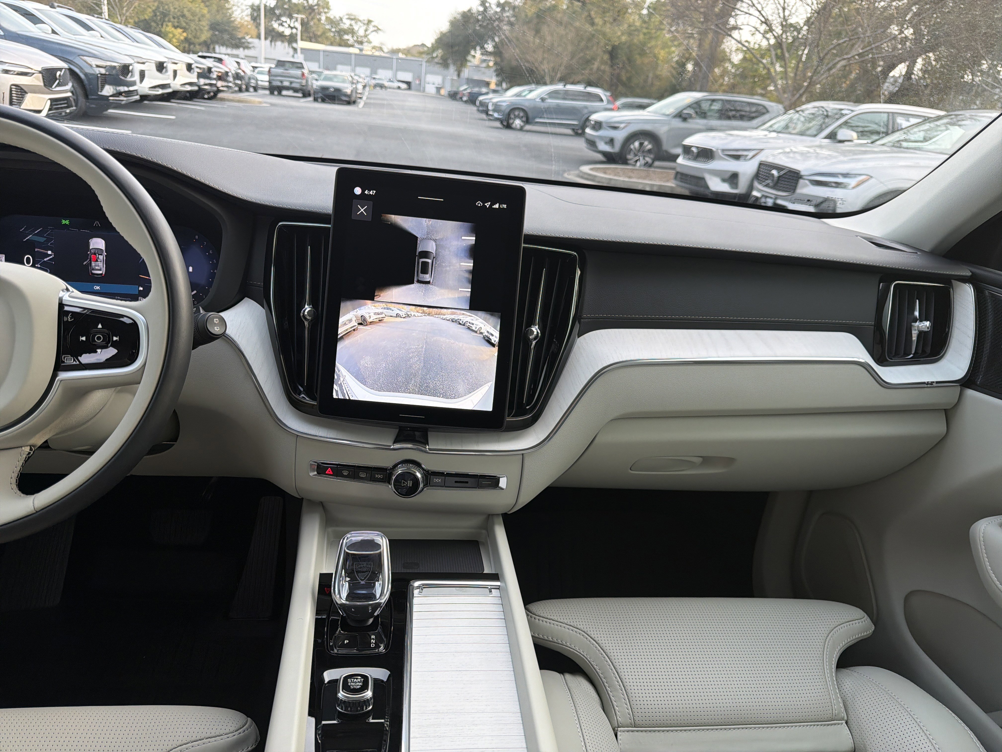 Used 2026 Volvo XC60 B5 Ultra w/ Protection Package Premier image 31