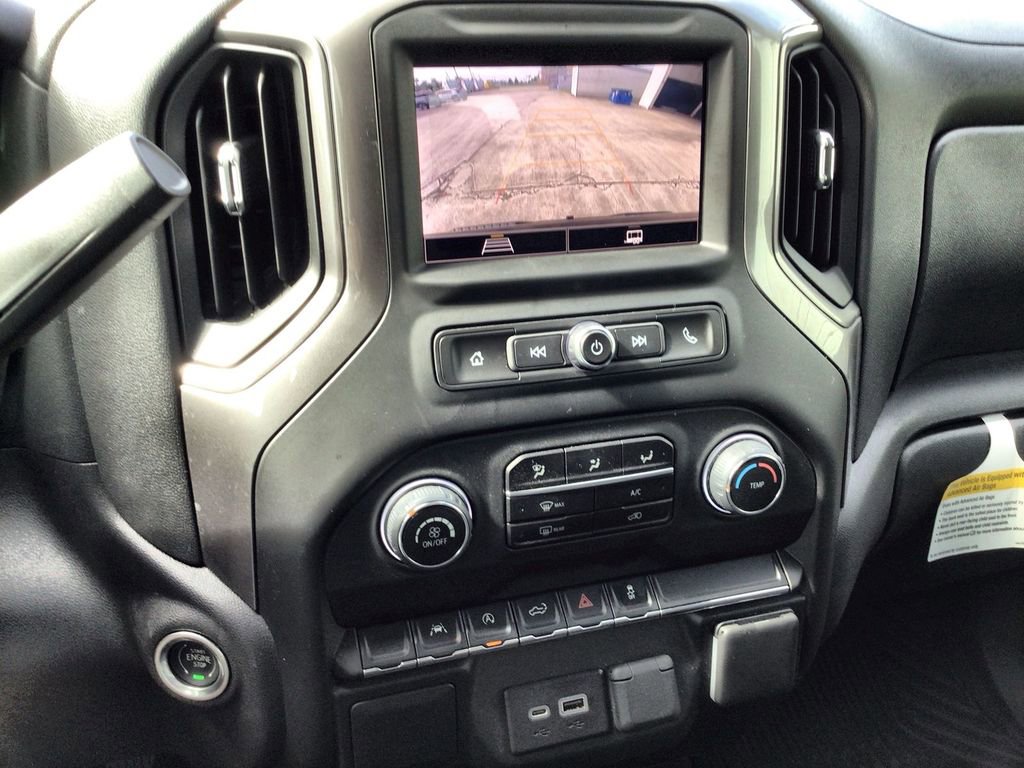 Used 2023 Chevrolet Silverado 1500 Custom image 15