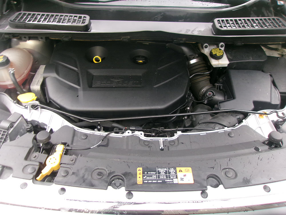 Used 2017 Ford Escape SE w/ Equipment Group 201A AWD/4WD image 8