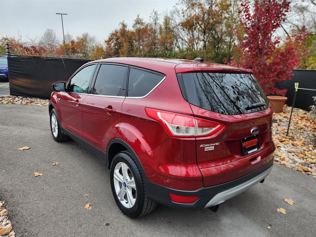 Used 2013 Ford Escape SE image 3