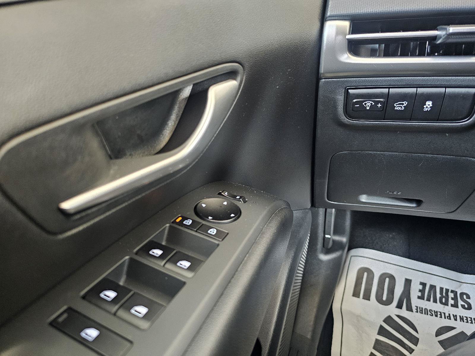Used 2025 Hyundai Tucson SEL AWD/4WD image 24