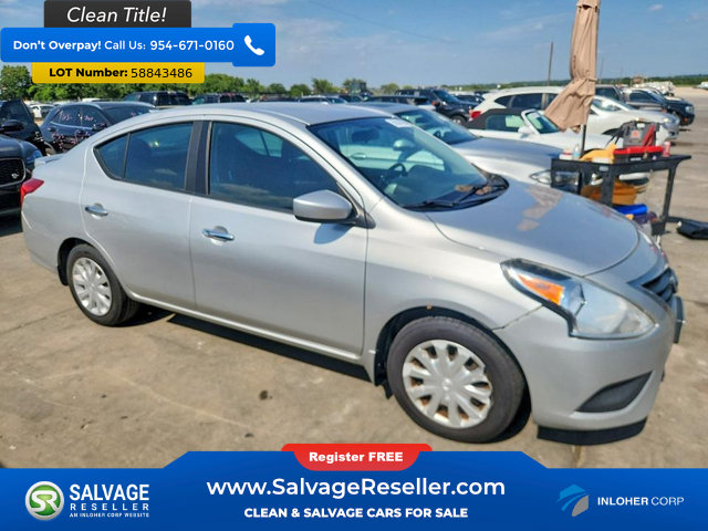 Used 2016 Nissan Versa SV FWD image 5