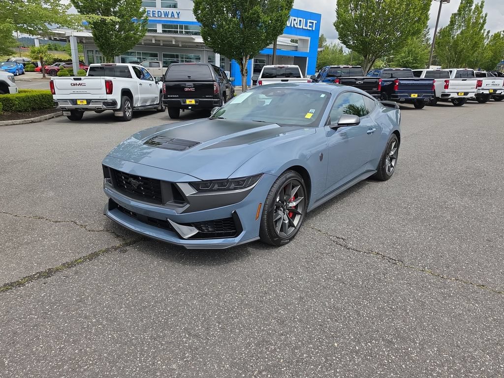 Used 2025 Ford Mustang Dark Horse RWD image 2