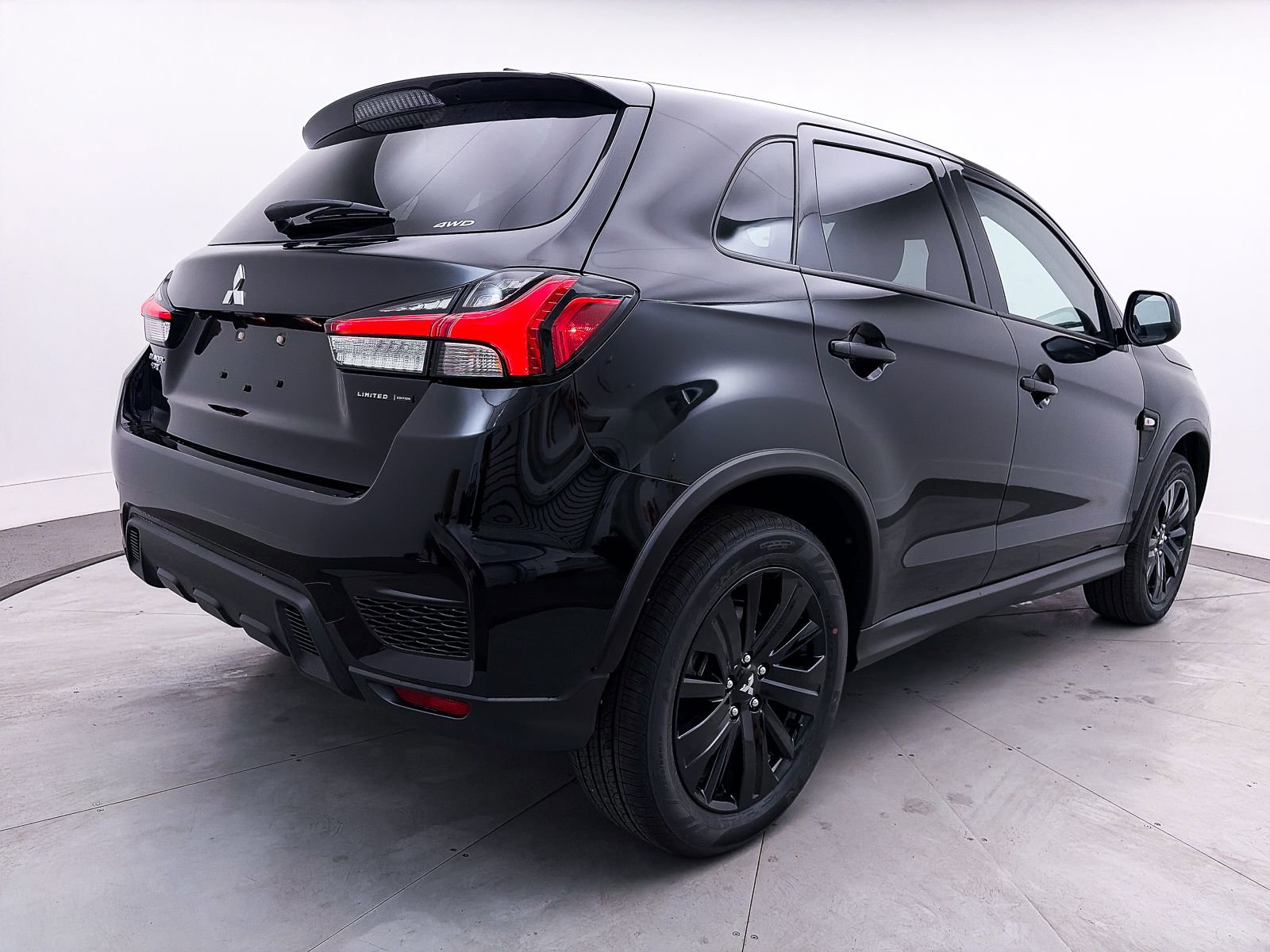 New 2026 Mitsubishi Outlander Sport LE AWD/4WD image 6