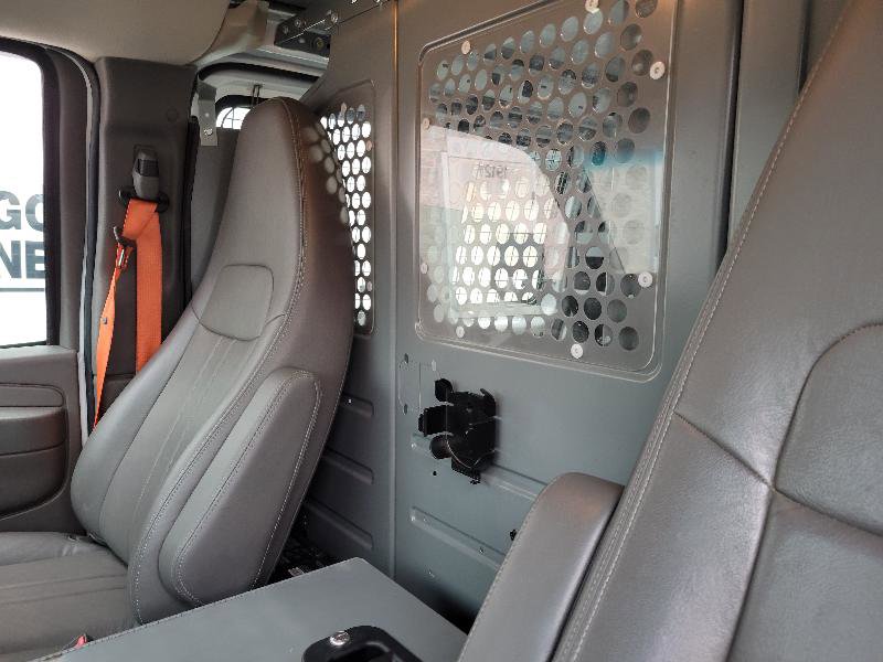 Used 2014 Chevrolet Express 2500 image 29