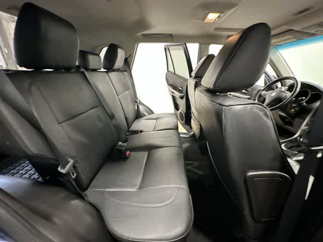 Used 2012 Suzuki Grand Vitara Limited image 21