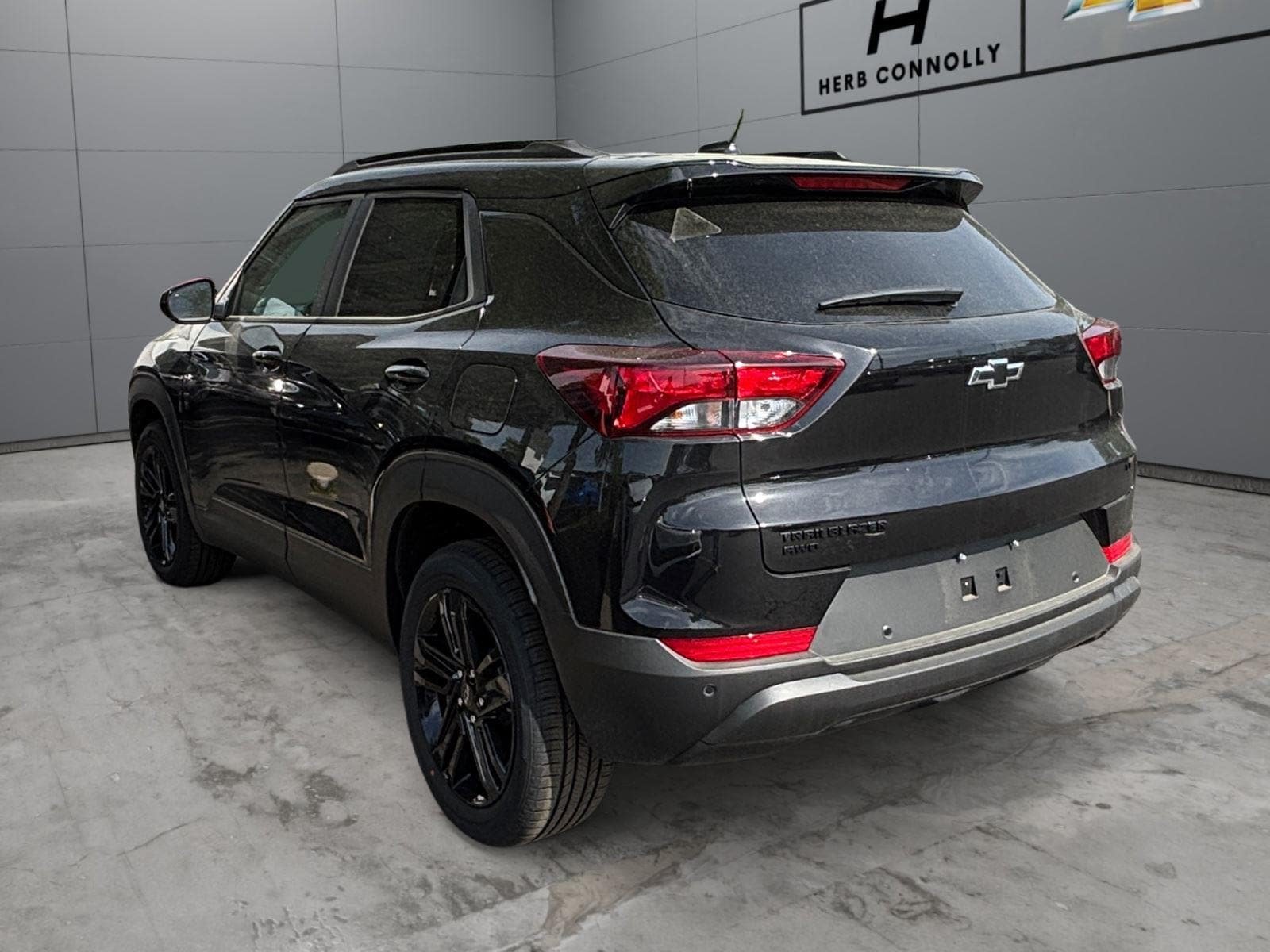New 2026 Chevrolet TrailBlazer LT w/ Convenience Package AWD/4WD image 3