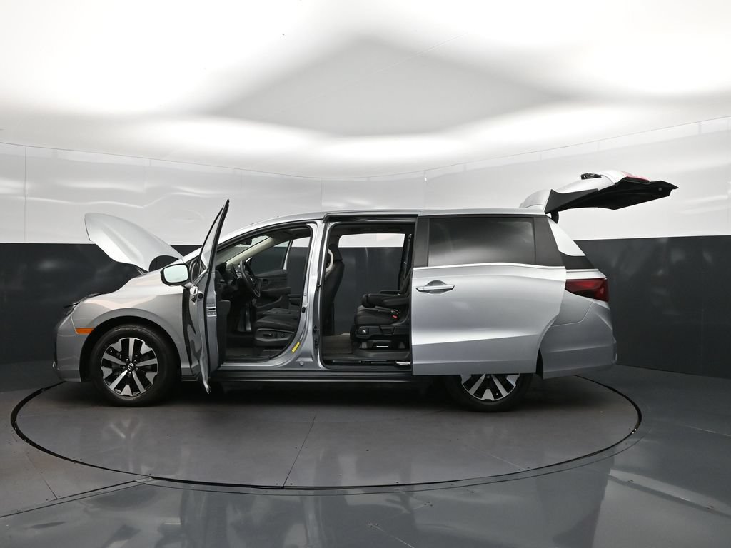 Used 2025 Honda Odyssey EX-L image 47
