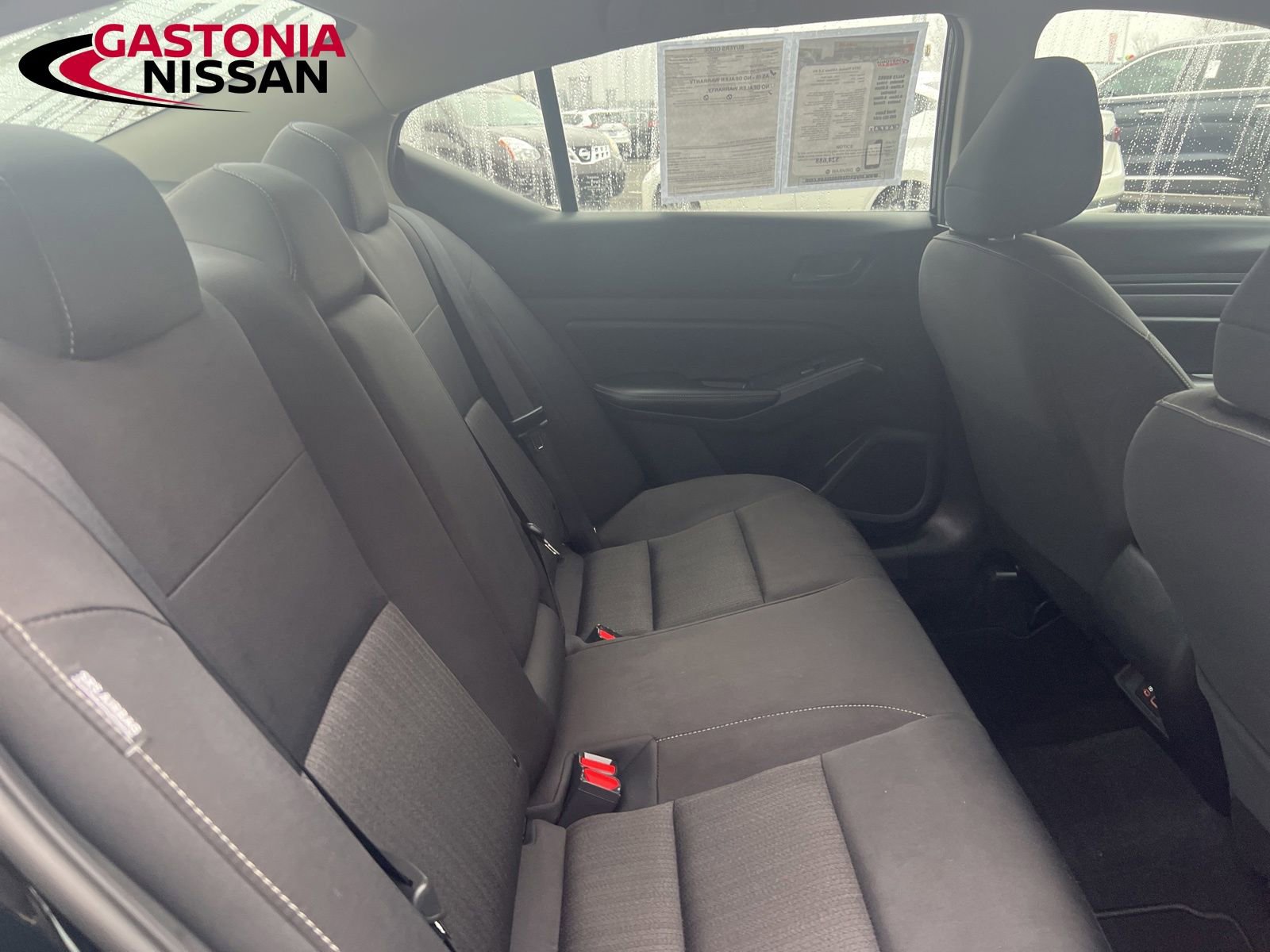 Used 2024 Nissan Altima 2.5 SV image 30