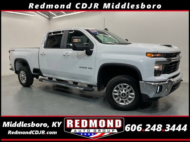 Used 2025 Chevrolet Silverado 2500 LT w/ Convenience Package AWD/4WD image 1