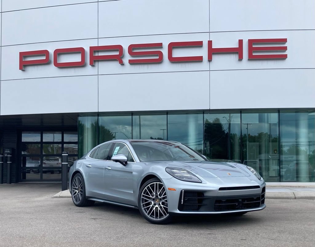 New 2025 Porsche Panamera RWD image 17