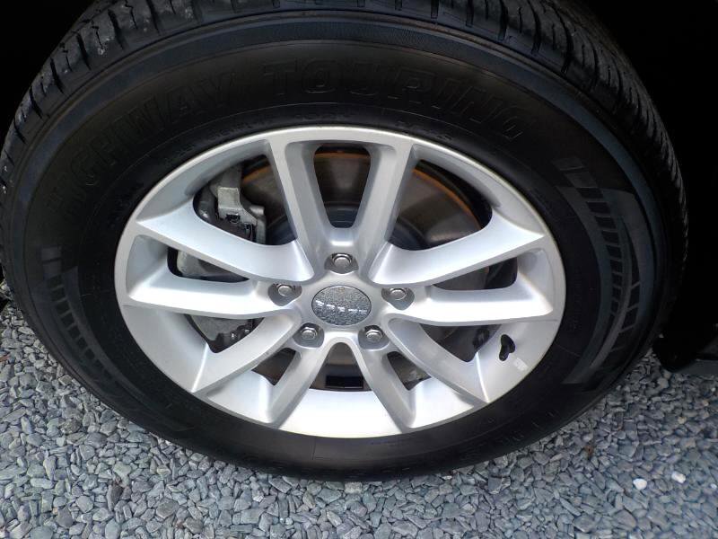 Used 2016 Dodge Grand Caravan SXT image 28